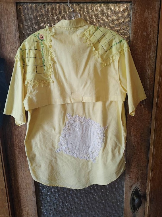 Vintage Unisex Yellow World Wide Sportsman Fishing Shirt with Antique Doilies