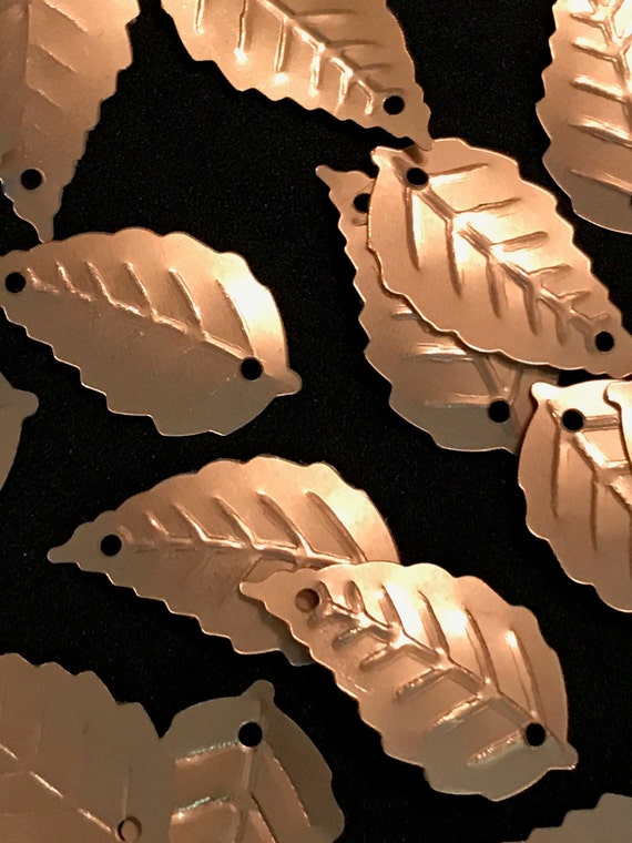 Sequins Leaf Leaves 28mm Matte Black x 30