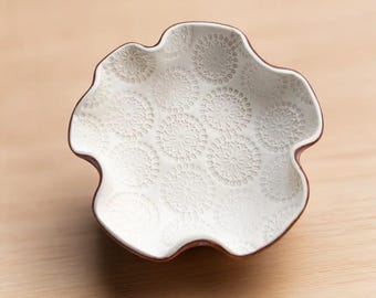 Floral leaf ring dish | Handmade polymer clay textured bowl