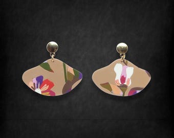 Flower statement earrings, handmade polymer clay dangles, unique handcrafted earrings, jewelry made in Spain, one-of-kind earrings
