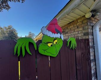 Handmade Grinch Fence Peeker, Christmas Decor