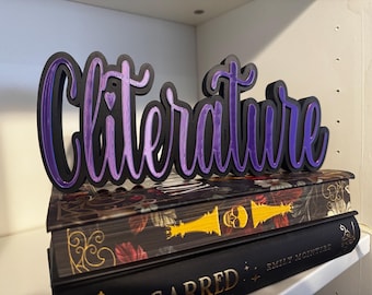 Letrero de Cliterature / Decoración divertida para estantería de libros de romance / Regalo para lectores de Booktok Smut / Detalle para estantería de libros de romance fantástico