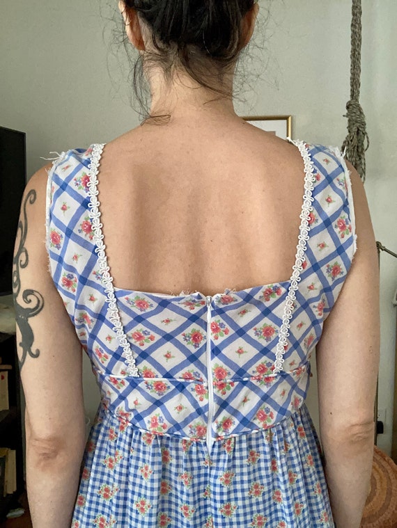 Vintage 70s plaid blue check floral sleeveless dr… - image 2