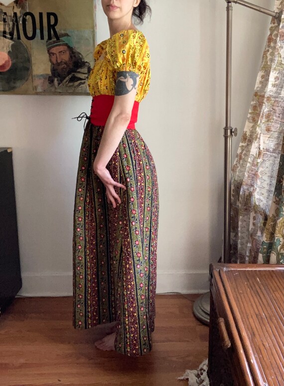 Vintage 60’s 70’s Long Boho Festival Corset Peasa… - image 2