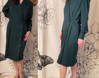 Vintage 80&#39;s Worthington Green front plunge gold button up long sleeved career dress