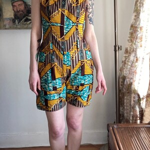 Vintage 1960's psychedelic print romper playsuit image 3