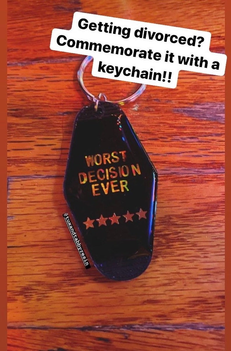 Download Custom Retro Motel Keychain | Etsy