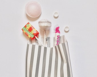 Sacs en papier gris à rayures de bonbons - paquet de 10