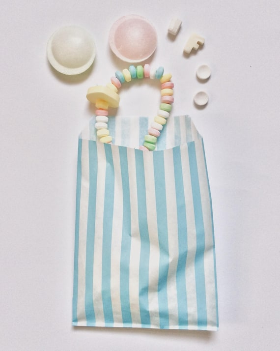 Pastel blue candy stripe paper bags - pack of 10