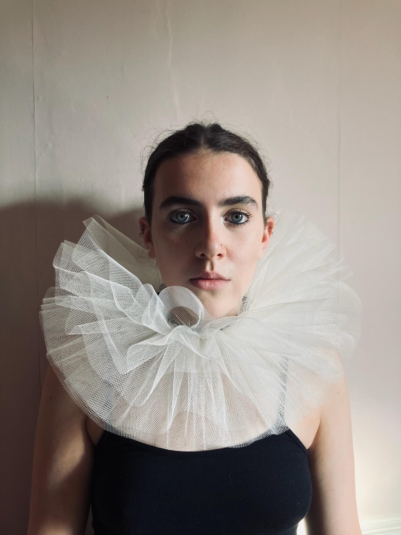 white tulle clown collar