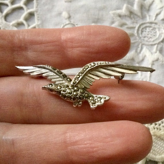 ART DECO BIRD Marcasite Silver Plated Brooch - Ge… - image 1