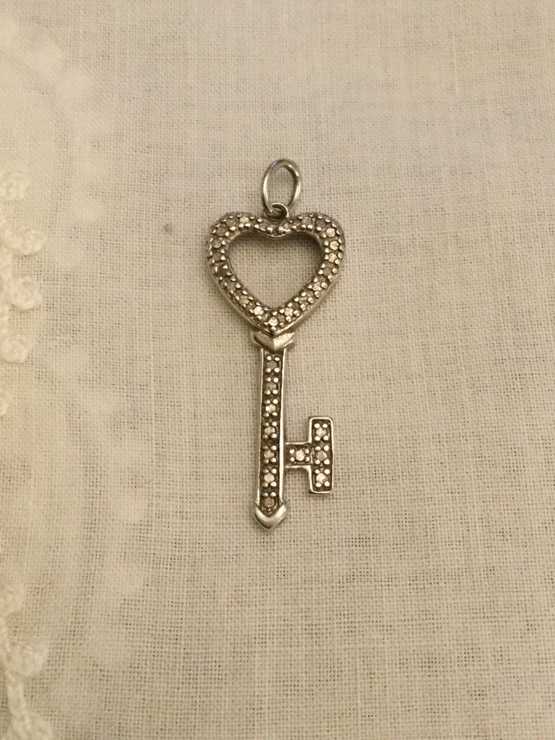 Vintage SUBLIME DIAMOND STERLING Pendant Authentic small Diamond Very original Vintage Design Luxury Jewelry from France image 3