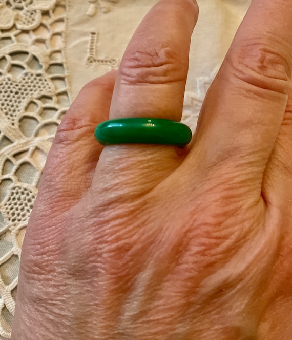 GENUINE Green JADE Vintage Ring Hand Carved Genuine Stone Very Beautiful Design Original Vintage Jewelry Ring from France Etsy France
