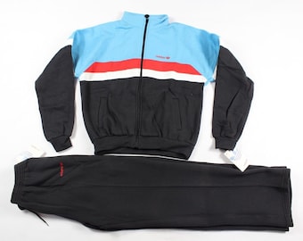 80er Jahre neue Adidas Full Zip Spell Out Trefoil Run DMC Track Jacke weiß Herren klein, Vintage Adidas Spell Out Jacke, Vintage Run DMC Jacke 80er Jahre neue Adidas Full Zip Spell Out Trefoil Run DMC Track Jacke weiß Herren klein, Vintage Adidas Spell Out Jacke, Vintage Run DMC Jacke