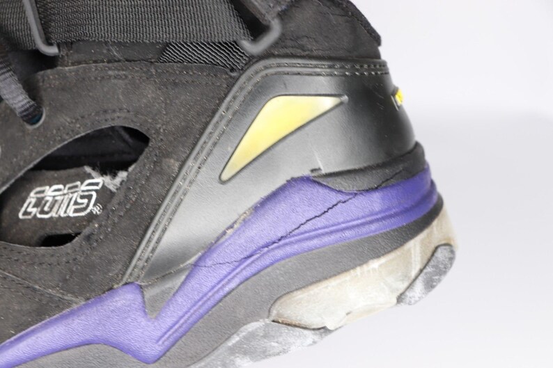 larry johnson converse basketball shoes
