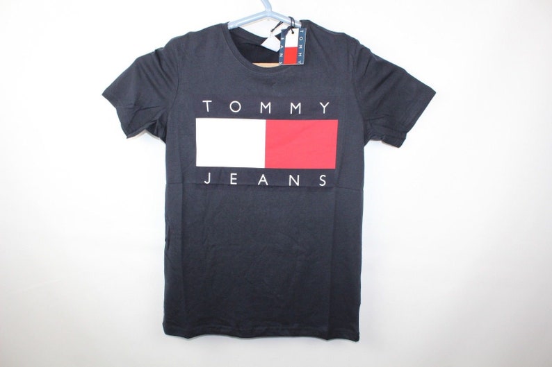 tommy hilfiger logo flag t shirt