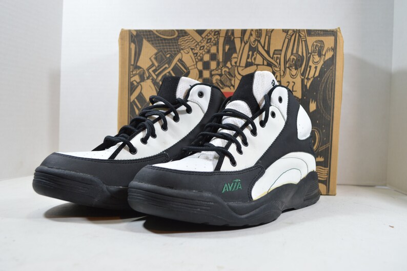 avia black shoes