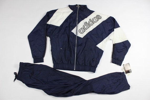 80er Jahre neue Adidas Full Zip Spell Out Trefoil Run DMC Track Jacke weiß Herren klein, Vintage Adidas Spell Out Jacke, Vintage Run DMC Jacke 80er Jahre neue Adidas Full Zip Spell Out Trefoil Run DMC Track Jacke weiß Herren klein, Vintage Adidas Spell Out Jacke, Vintage Run DMC Jacke