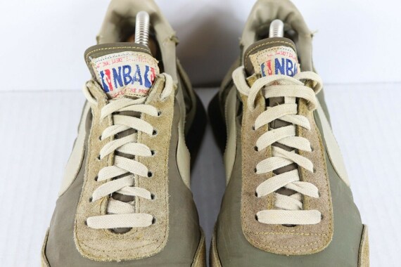 70s Kinney NBA Brand Policing The Swoosh Upside Down Swoosh Basketball Shoes Sneakers Mens Size 9 Green, Vintage Kinney NBA Shoes, 1970s NBA 70s Kinney NBA Brand Policing The Swoosh Upside Down Swoosh Basketball Shoes Sneakers Mens Size 9 Green, Vintage Kinney NBA Shoes, 1970s NBA