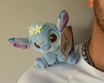 Cojín de hombro personalizado de Stitch, tan bonito que se adapta a tu hombro.