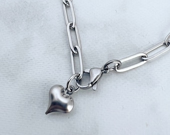 Stainless Steel Heart Paperclip Bracelet: Hypoallergenic Everyday Jewelry