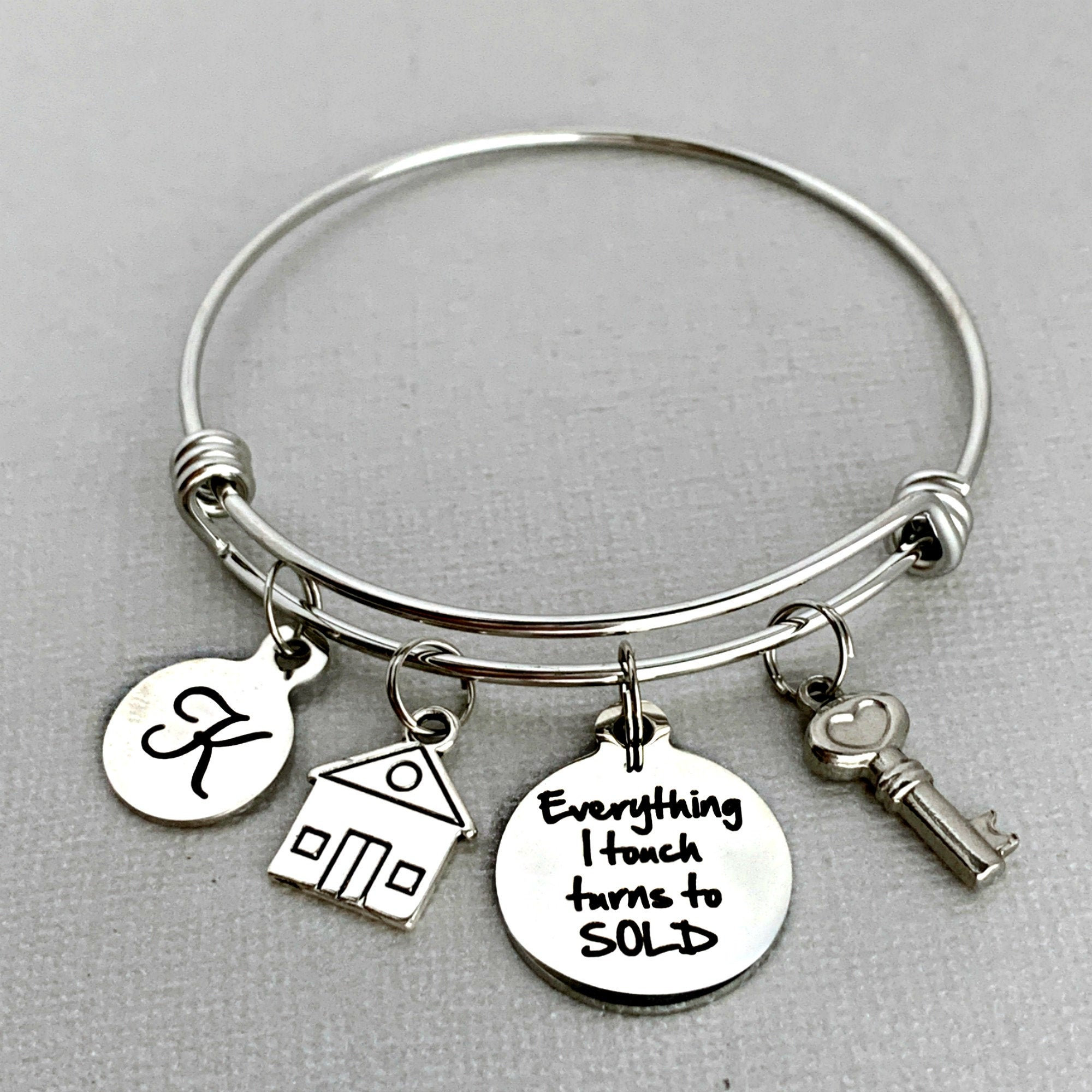 Charming Touches Bracelet 2025