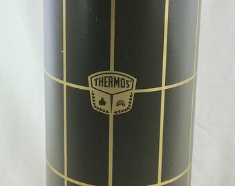 1960s THERMOS Vintage BOTTLE No. 2434 1 Quart Size w/ 2 Cups & Cap King-Seeley