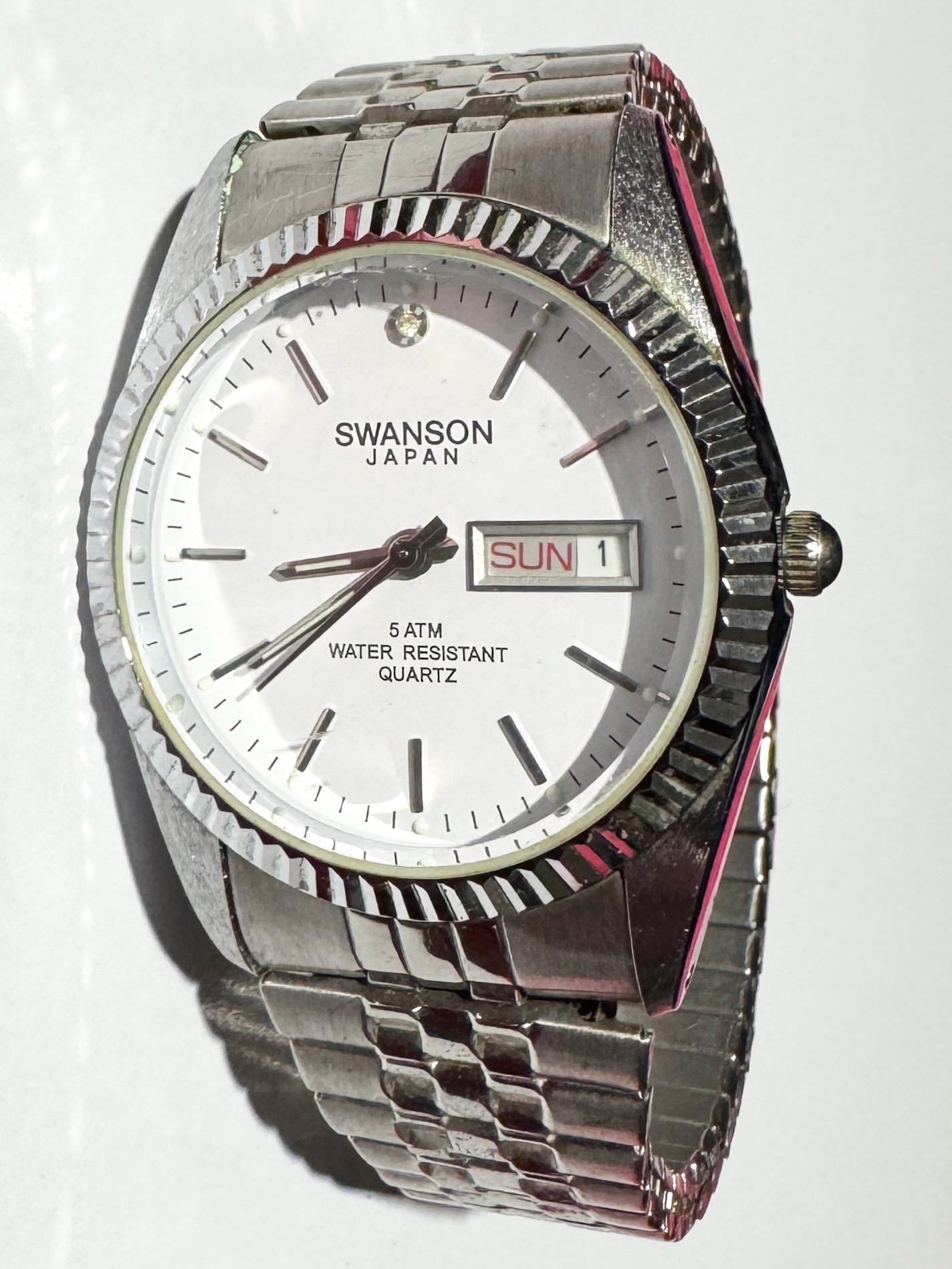 Montre Femme Swanson Quartz Bicouleur Or/argent - Day-Date - Étanche 50m - Cadran 20mm - Japon