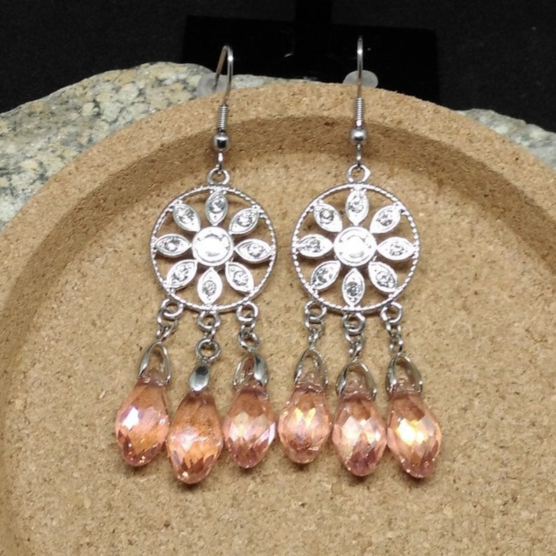 1 pair of dream catcher earrings pink glass drops