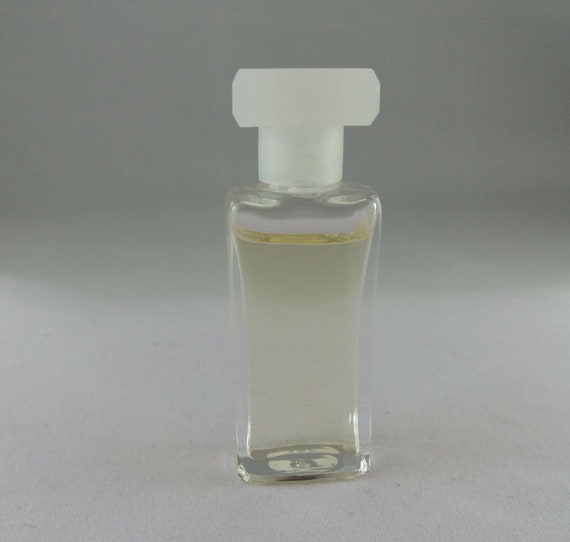 Mary Kay Belara Eau de Toilette Perfume Belara® Eau de Parfum | Mary Kay