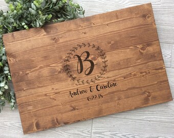 Rustic Wedding Guest Book Alternative, Wreath Laurel Names Guest Book Alternative, Rustic Chic Wood Wedding Sign,