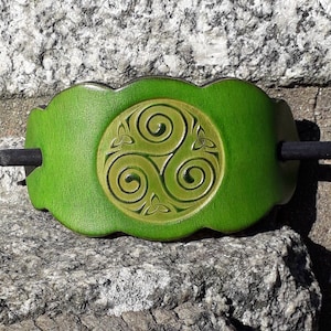 Leather hair  Barrette, celtic design "triskell 4", colour "anis green"  (16 colors to choose from), 2 sizes available