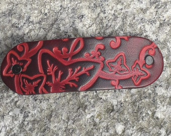 Leather hair  Barrette, Ivy leaves  design, 16 colours available ( " bordeaux  " on the photo)