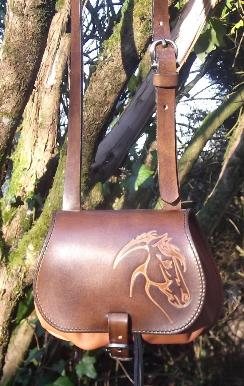 Sac à Cornemuse En Cuir De Chèvre Tanné Végétal - 85x24 Cm, Fabrication Artisanale, Traditionnel, Pour Musiciens