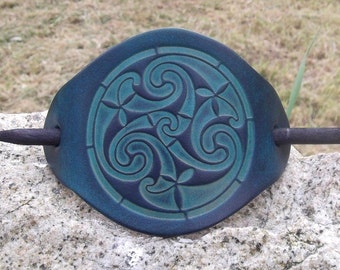 Leather hair barrette, celtic design (triskell number 6 big size), colour "turquoise"(16 colours available)