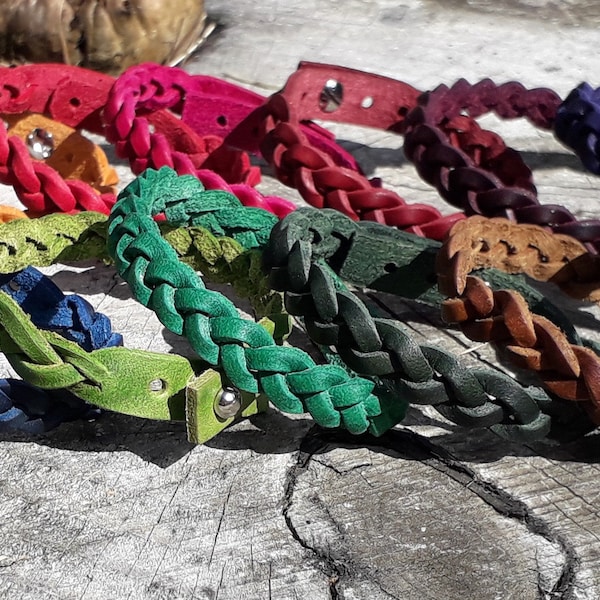 Bracelet tressé en cuir  ,   ( 16 couleurs au choix)