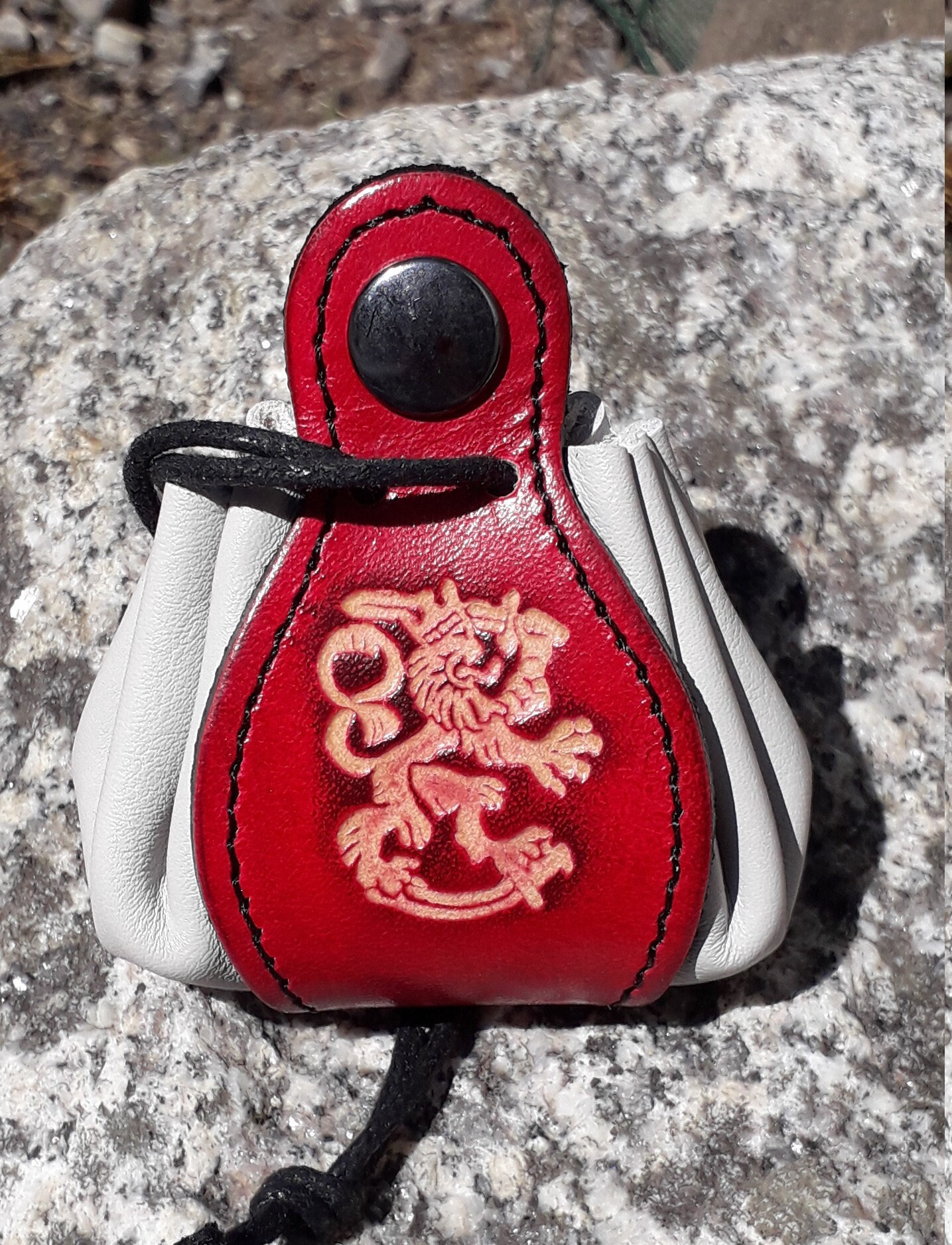 Leather Pouch Heraldic Lion Design Many Colours to Choose Etsy UK