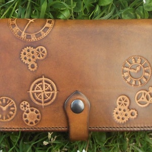 Grand portefeuille en cuir,"compagnon" décor steampunk , Caramel (16 couleurs au choix)