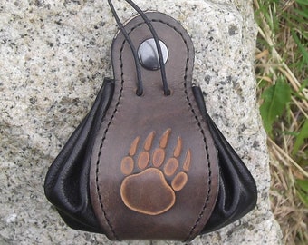 Leather pouch,bear footprint design ,(16 colour to choose) , 2 sizes available