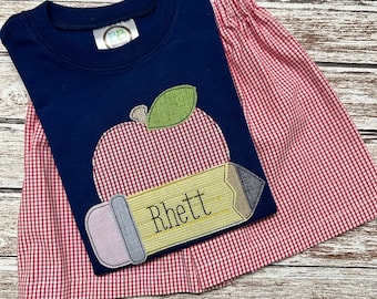 Tenue de rentrée pour garçons : chemise crayon pomme et short vichy