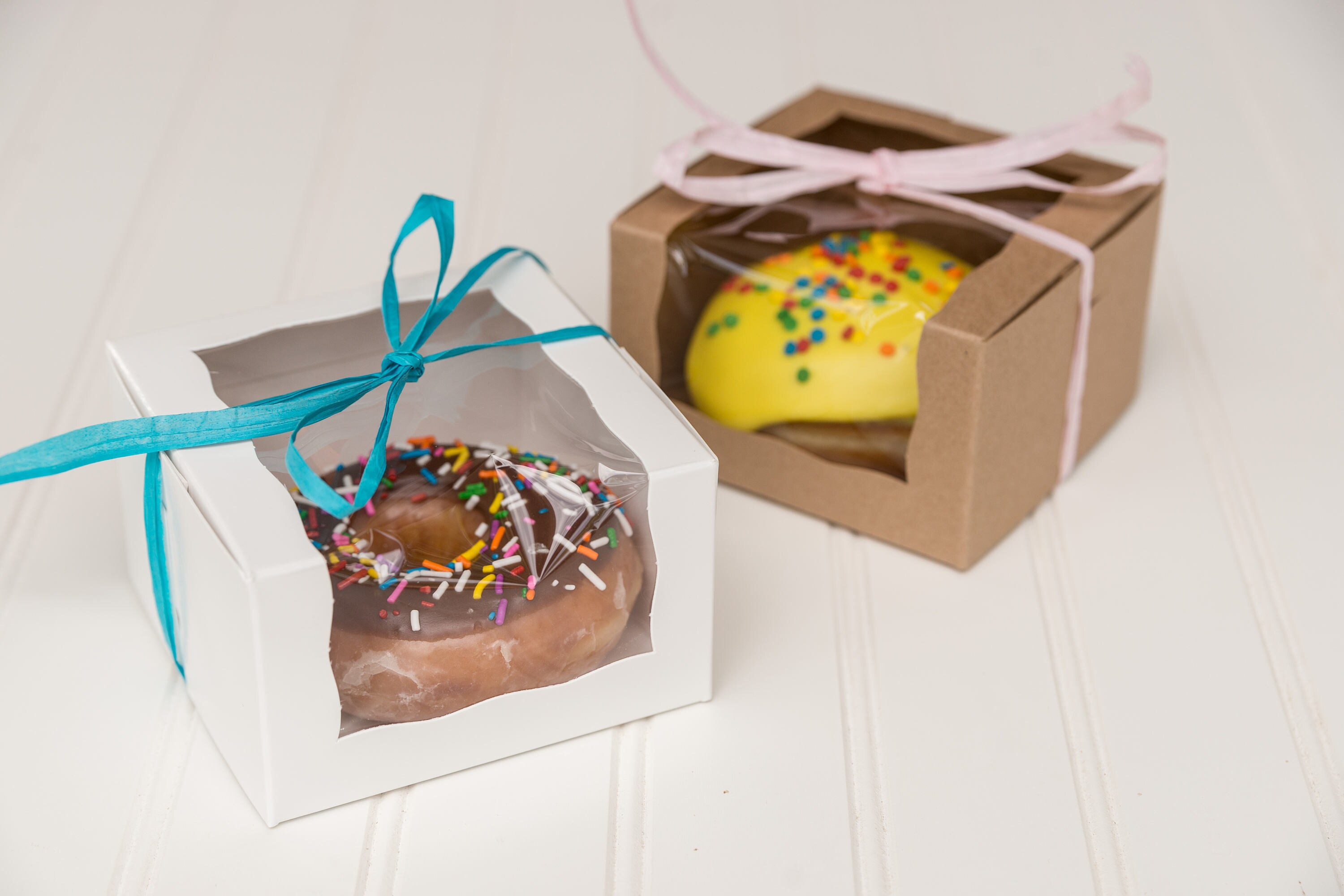 100 Kraft Or White Donut Boxes With Wrap Around Window / Etsy