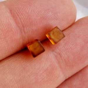 MATT Minimalist Dainty Stud Earrings Cognac Honey Baltic Amber Tiny Gemstone Silver Crystal Small Cube Geometric Gift Unisex Men Women