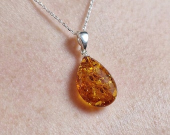 Ciondolo in ambra baltica naturale a forma di goccia, color miele, in argento, con pietre preziose, regalo per donna, piccola collana con ciondolo in ambra e oro