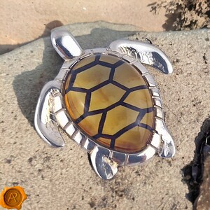 Tortuga de plata tortuga colgante collar regalo / piedra preciosa ámbar báltico lágrima encanto / colgante de ámbar grande / regalos de joyería amante del océano marino