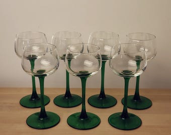 Calici da vino vintage Luminarc Elzas con stelo verde, Francia, anni '70-'80