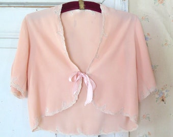 Vintage jaren 1930, 1940, roze crêpe kant boudoir nachtlounge kleding Cape lingerie bed jas top blouse