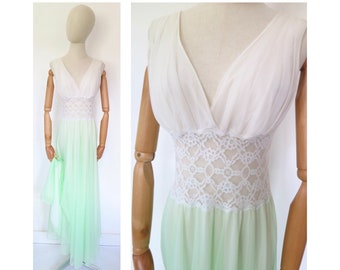 Vintage 1970s Green White Synthetic Chiffon Lace Slip Dress Lingerie