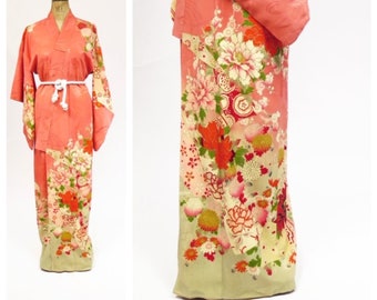 Vintage 1930s 1940s Corral Pink Orange With Blossoms Patterned Embroidered Silk Kimono Gown Robe