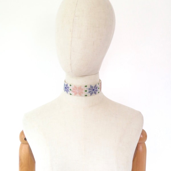 Vintage 1920s Deco Flapper Floral Patterned Beaded Choker Costume Dress Necklace