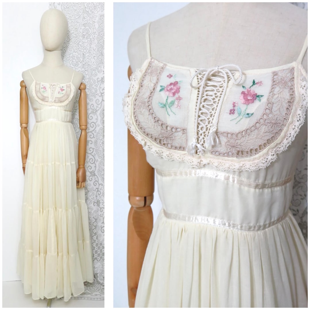 Vintage 1970s Gunne Sax by Jessica Mcclintock Cream Pink Floral ...